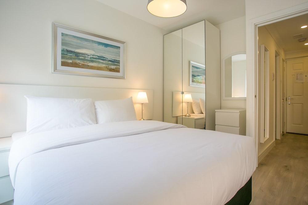 St Stephen's Green District Apartments 2