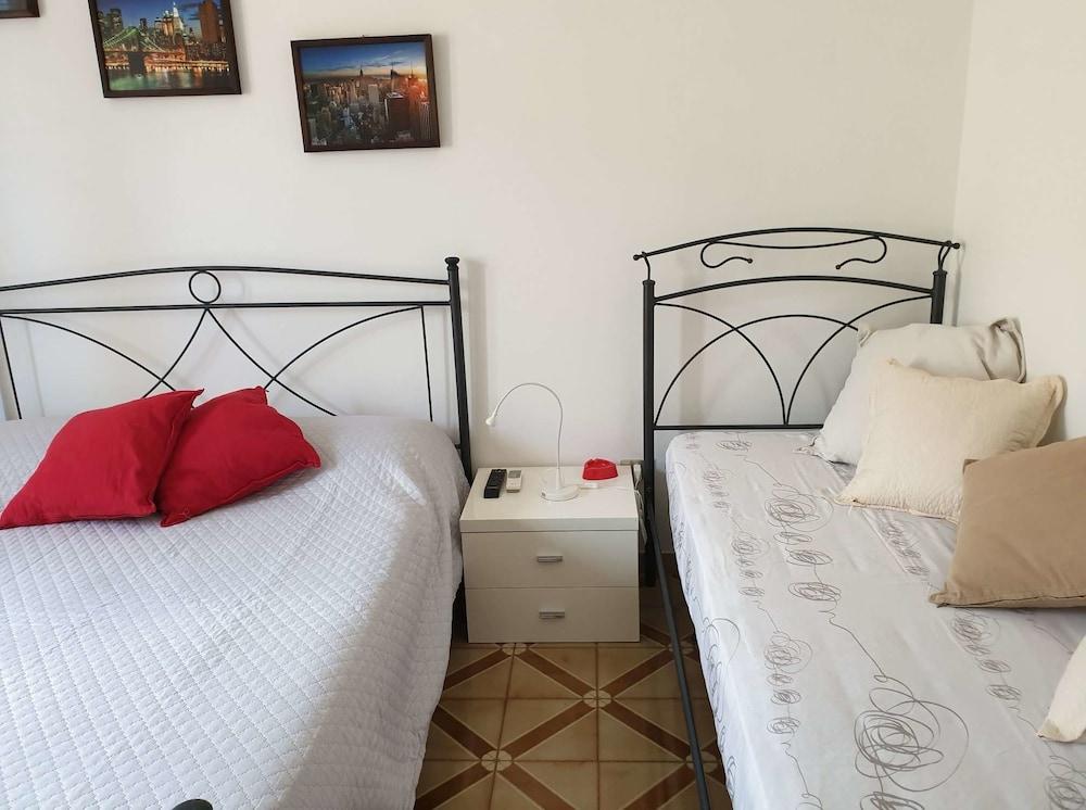 Montedarena Apartment