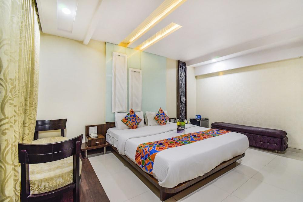 FabHotel Om Sai International