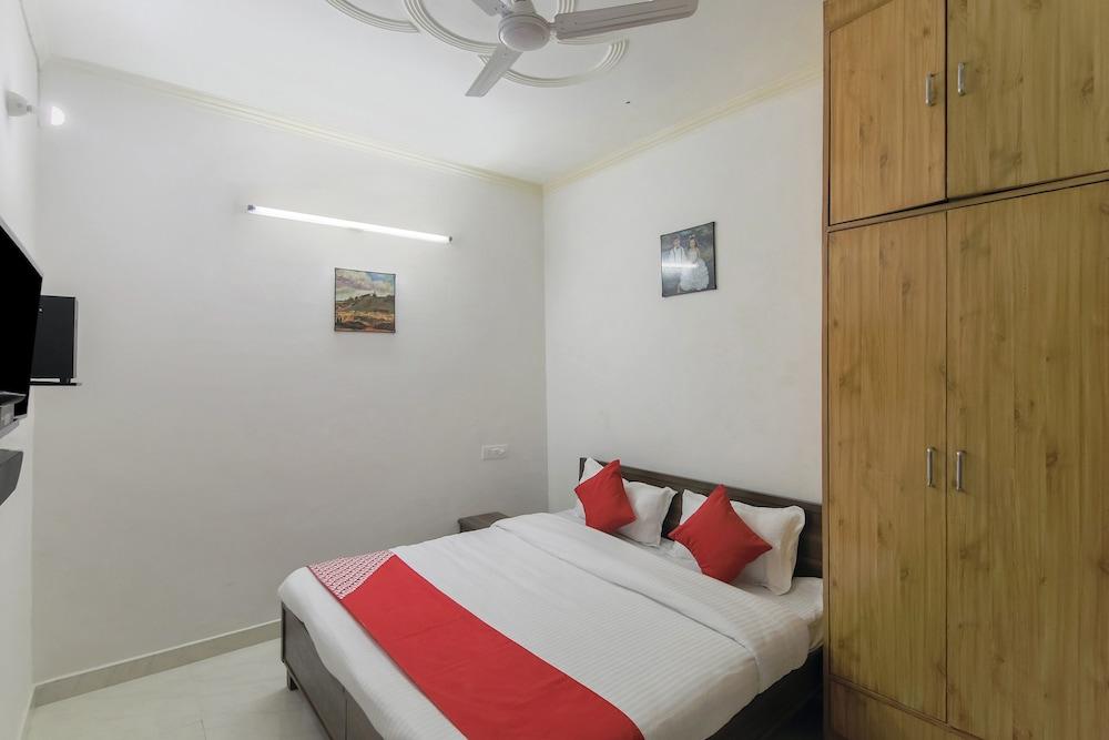 OYO 23675 Mountains Villa