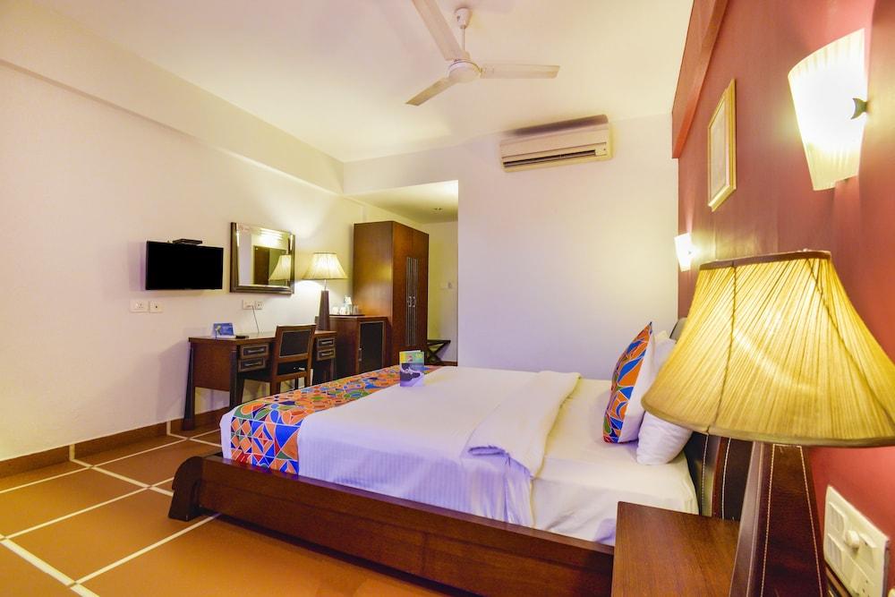 FabHotel Castle Rock