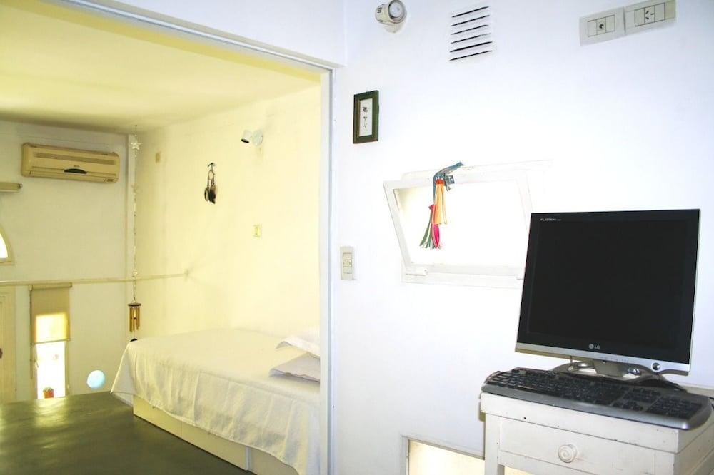 Loft San Telmo by Sofacama