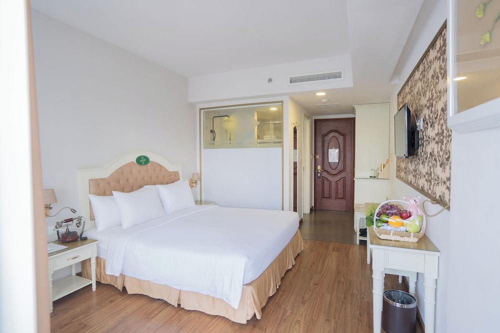 Nha Trang Prince Hotel