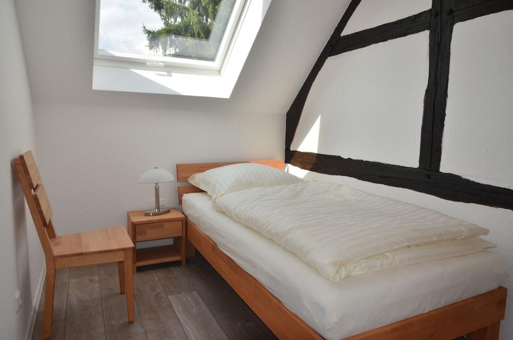 Ferienwohnungen Burg Blens