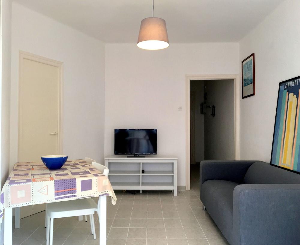 Apartments Soleil Plage 1