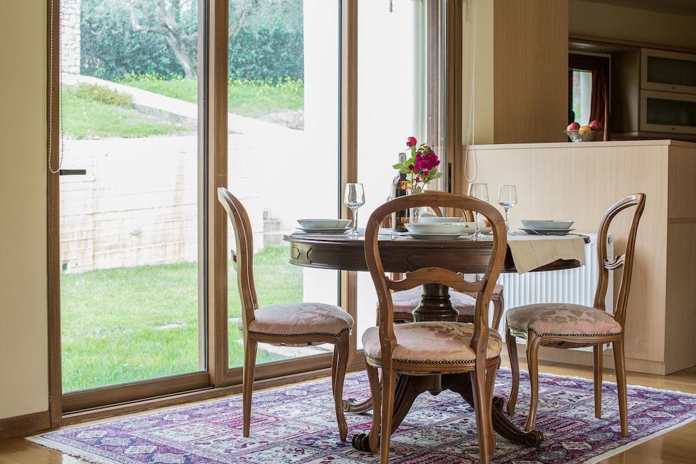 Luxurious Sea & Olive Private Villa - Pool