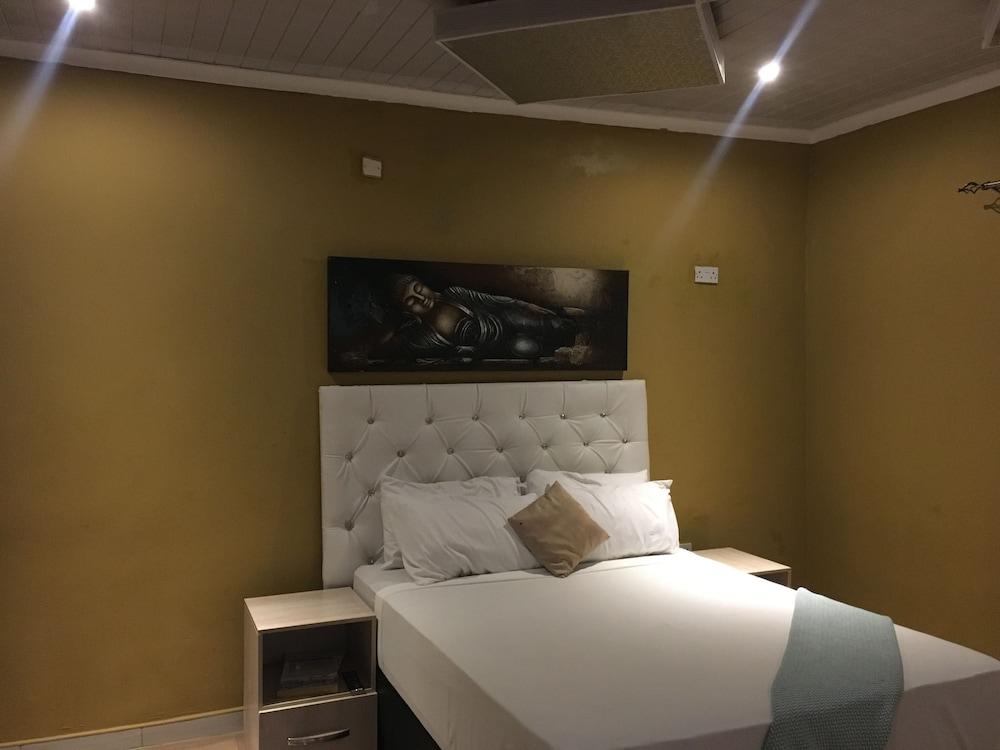 Flower Inn Guest House