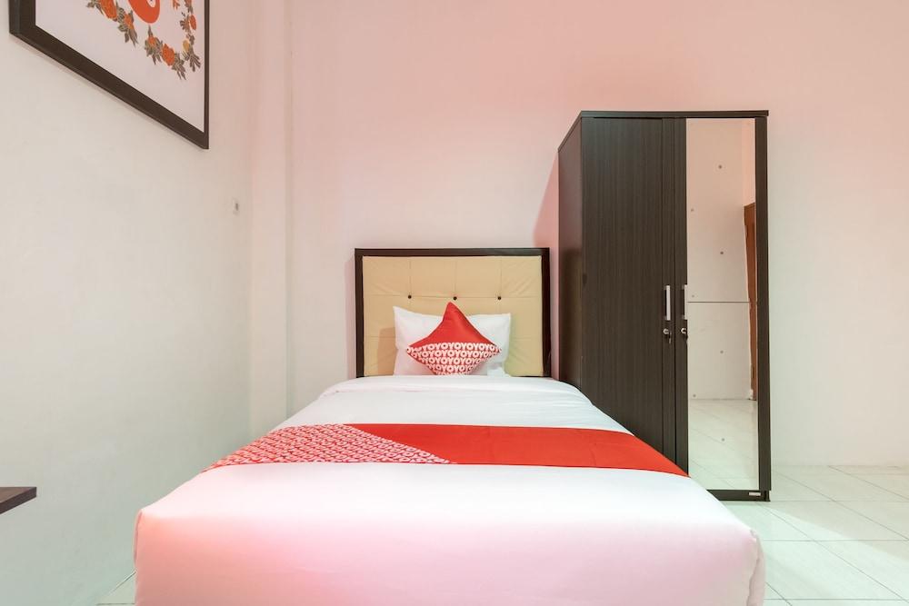 Hotel O Bakti Homestay