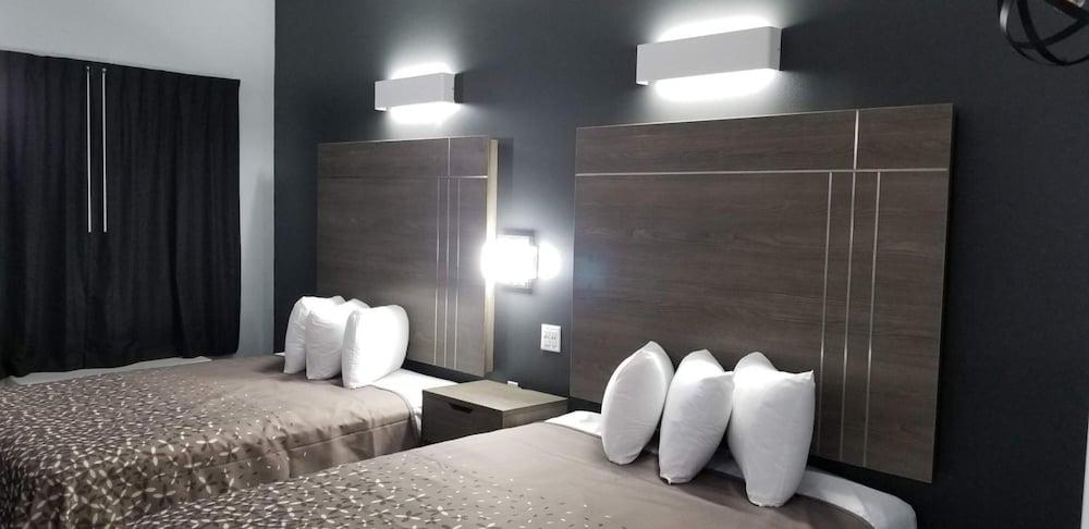 Continental Inn & Suites