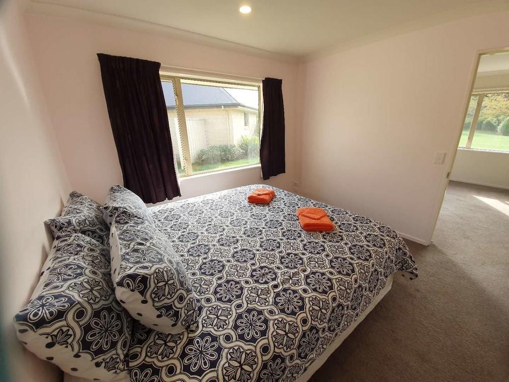 Claremont Country Lodge B&B