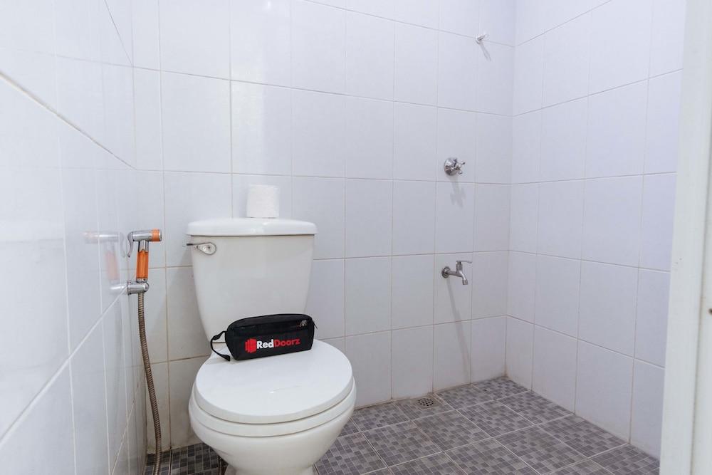 RedDoorz Plus @ Aurora Hill Baguio