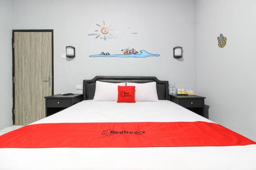 RedDoorz near Graha Saba UGM