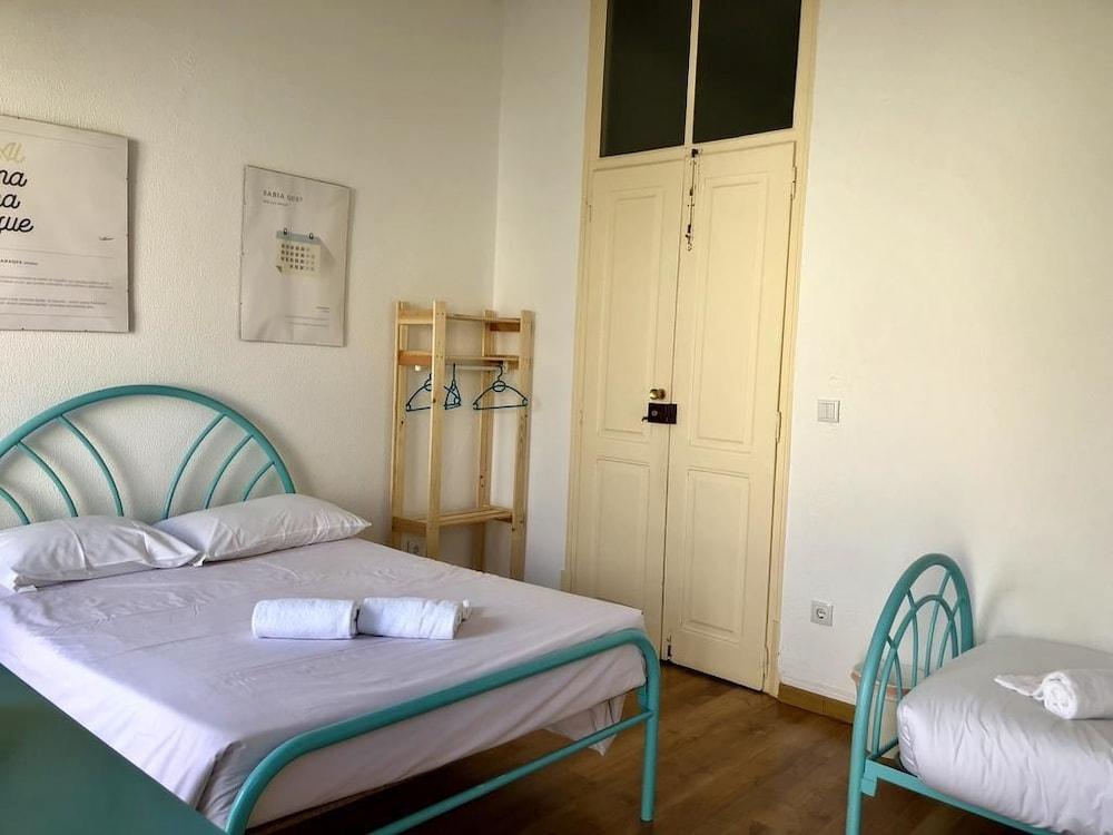 The Pocket Pillow House