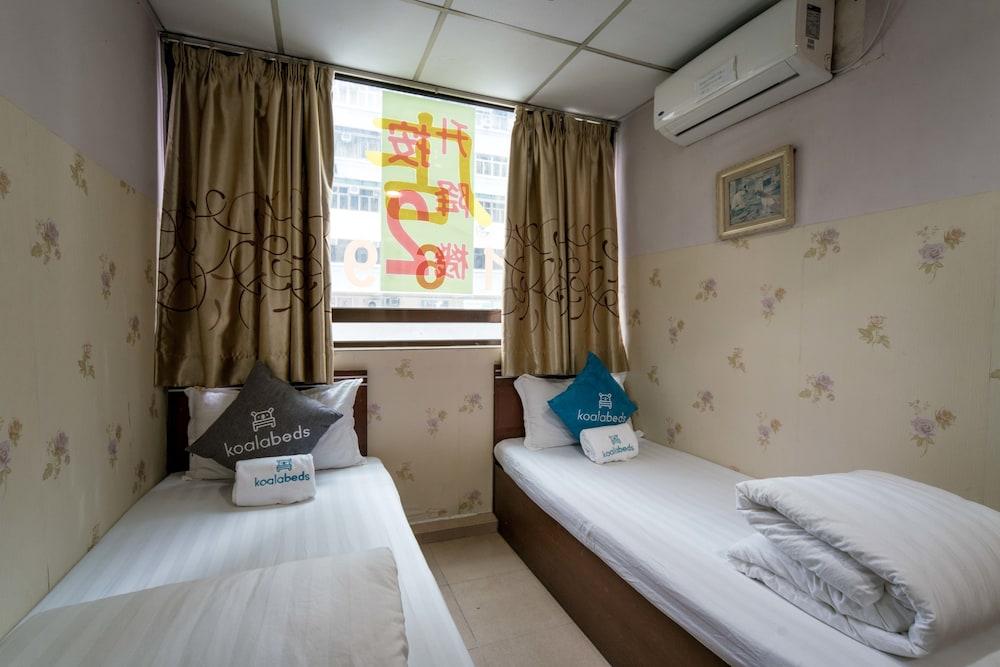 Grandeur Holiday Hotel