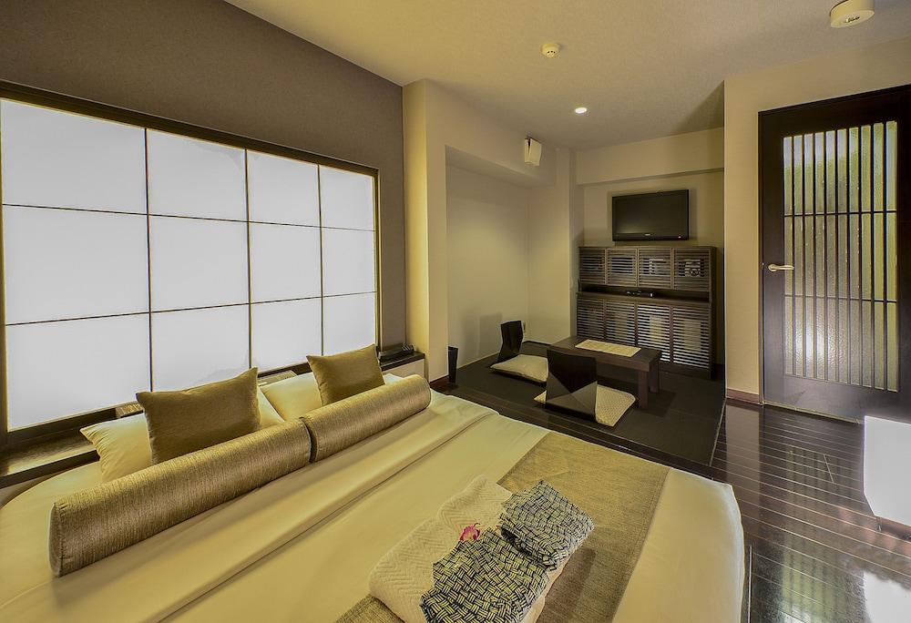 HOTEL AROMA - Adults Only