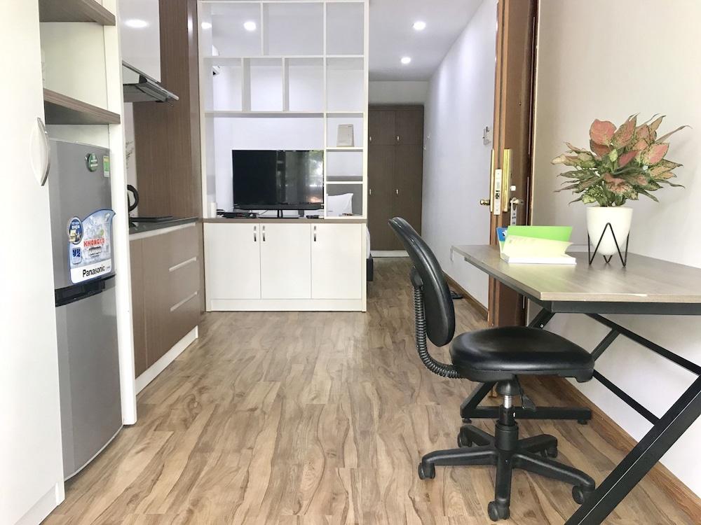 Lila Hotel & Serviced Apartment