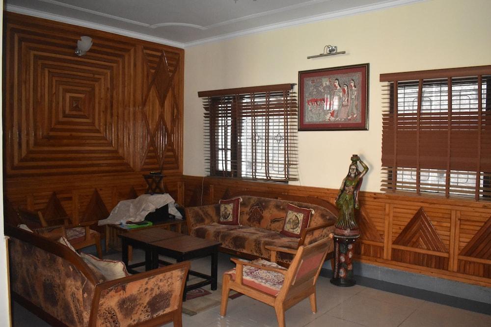 Divy Himalayan Retreat