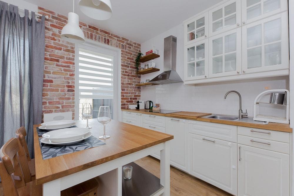 ShortStayPoland Marymoncka - B22