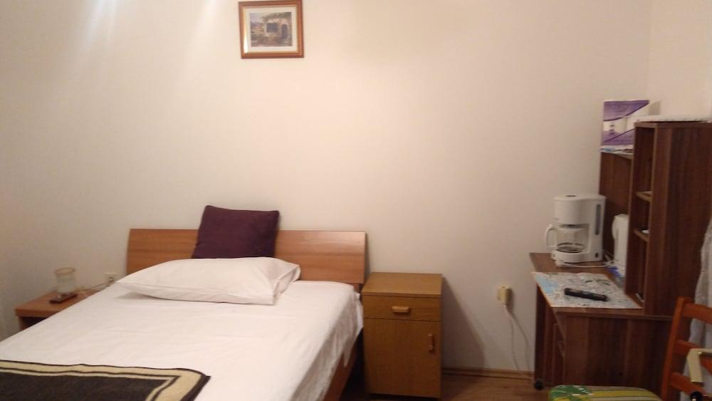 Rosmarinus Rubic studio