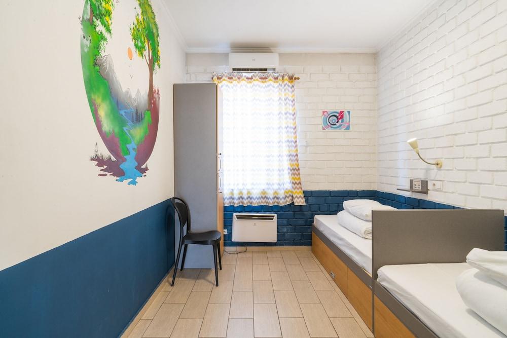 Freelander Work and Travel Hostel