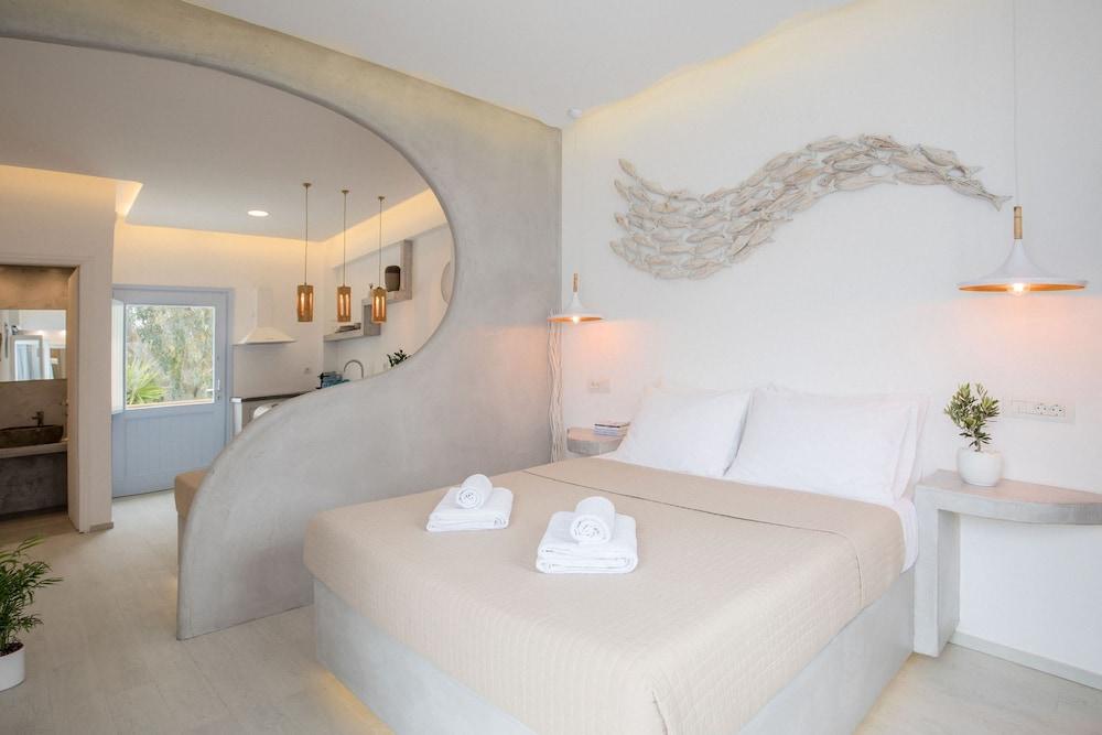 Light Blue Window Kamari