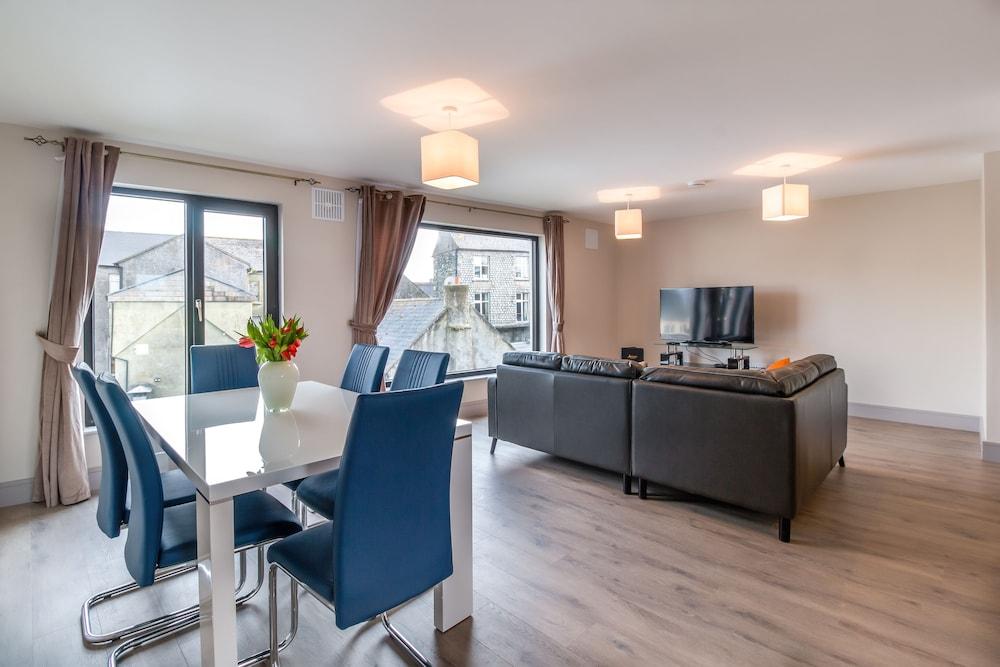 The Central Park Apartment 1