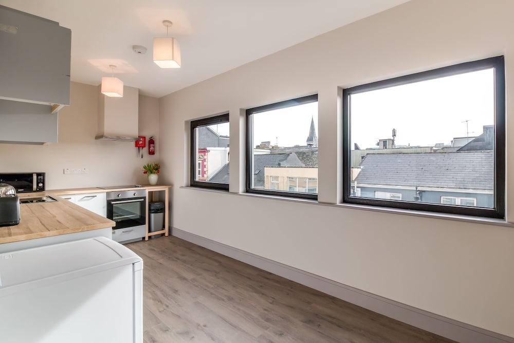 Central Park Apartment 2