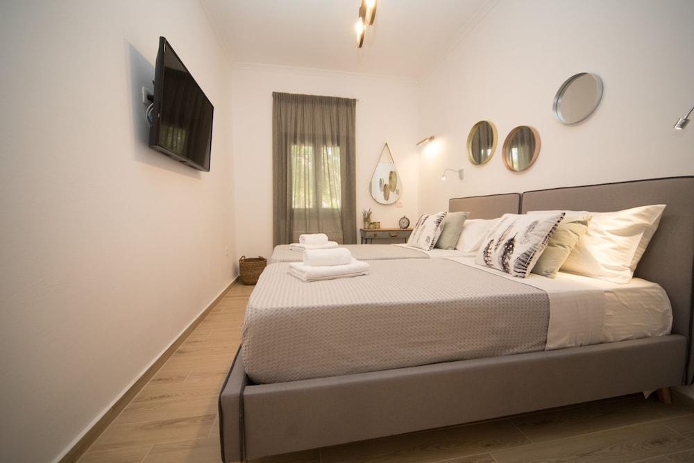 Villa Kamara Santorini