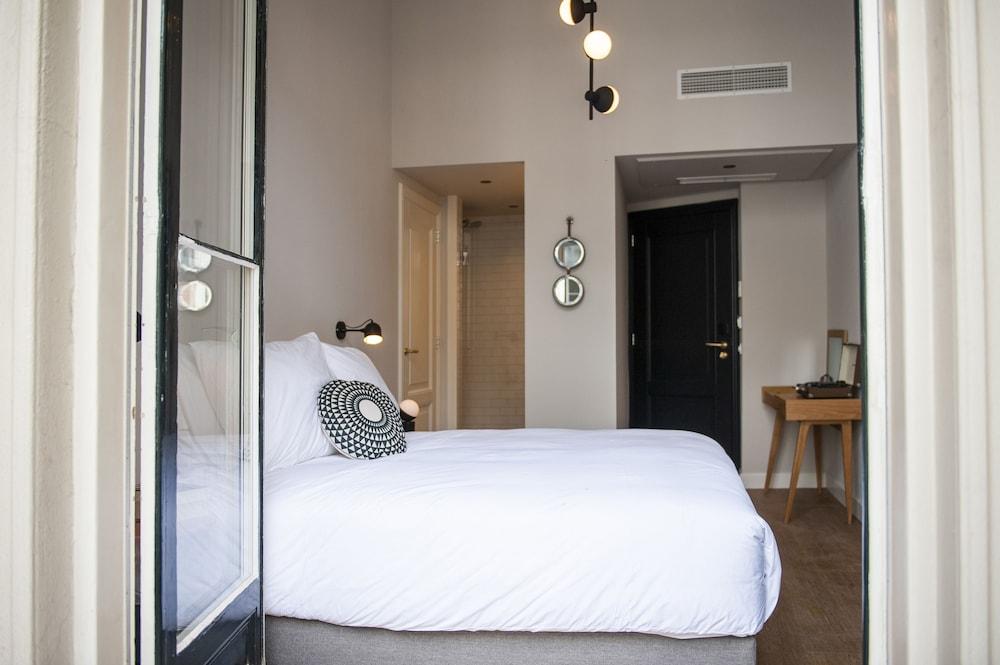 FINCH Boutique Hotel