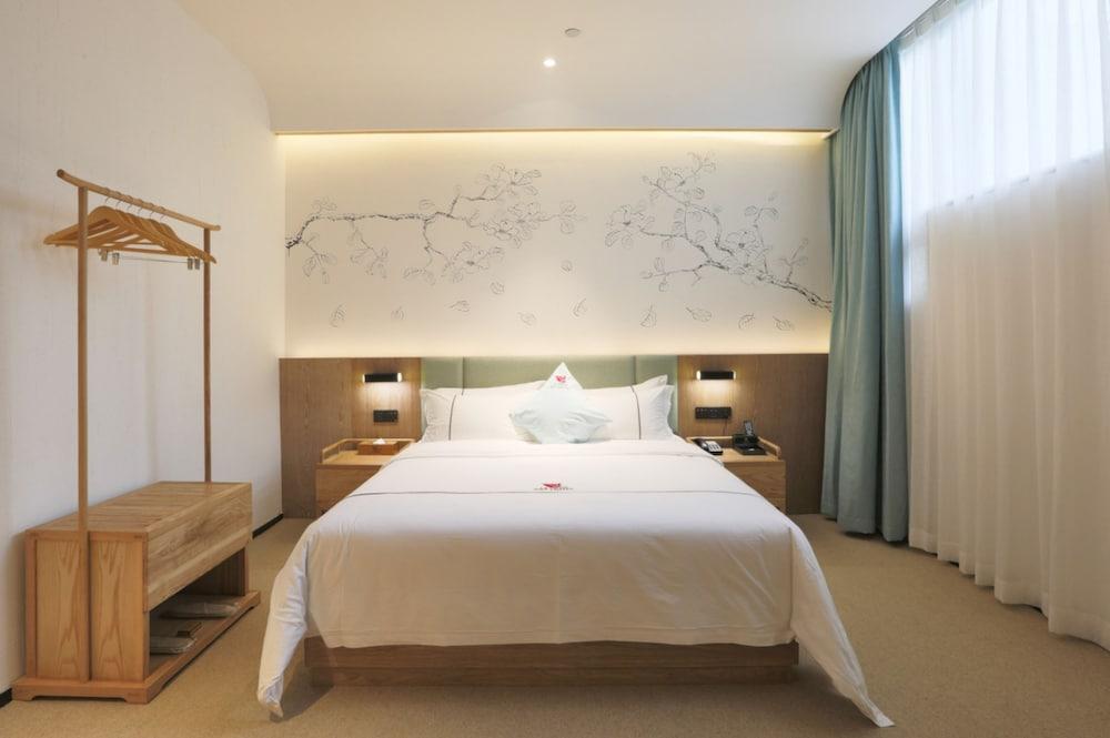 Shenzhen Leader Art Hotel