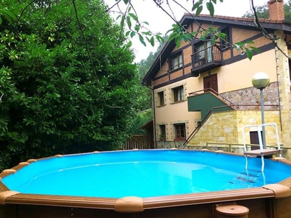 Albergue Los Nuberos - Hostel