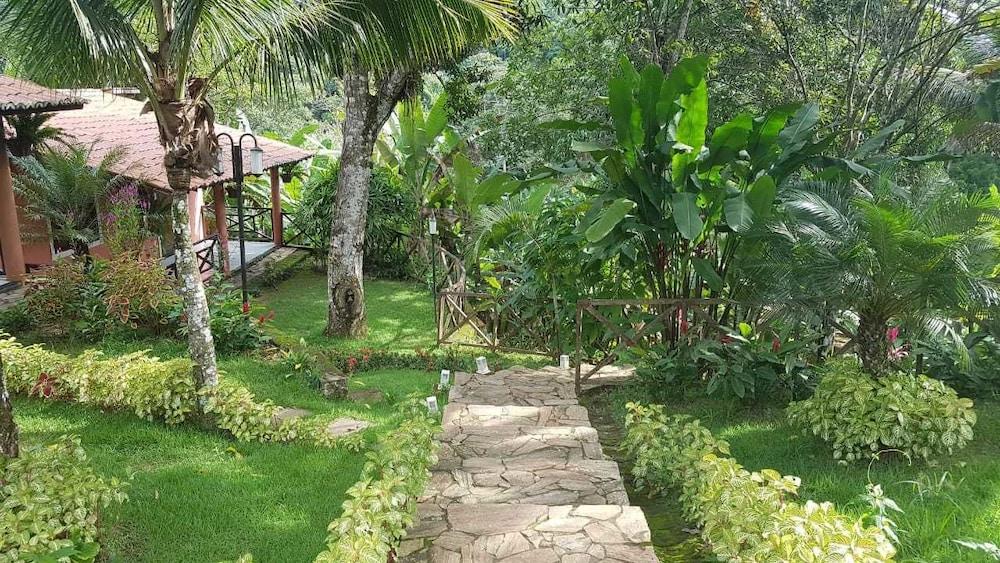 Hotel Cantinho Das Flores