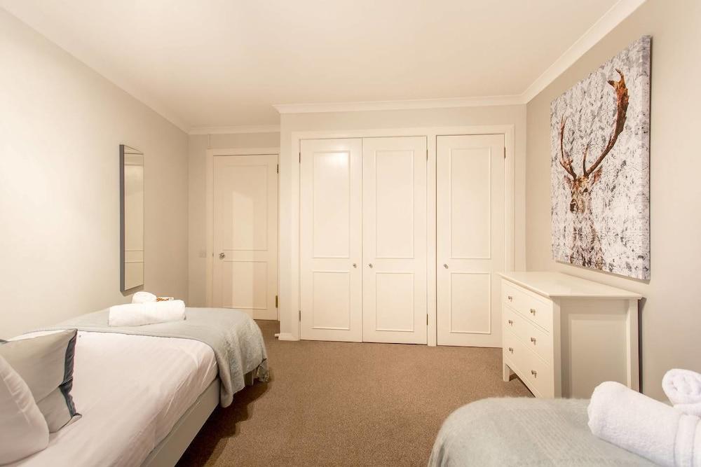 Historic City Centre Apt With Free Secure Parking