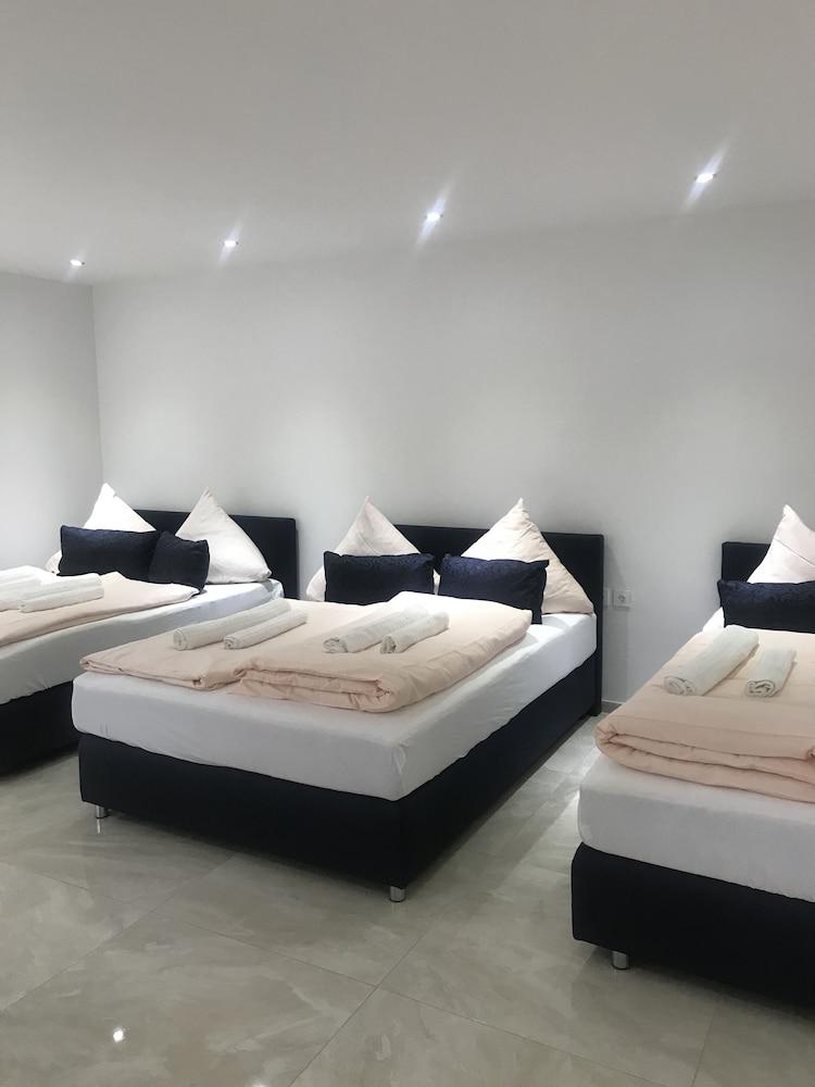 Hotel Restaurant Memo