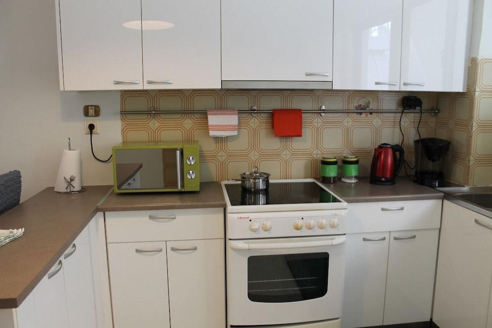 Spacy stay Central Athinian Apartment