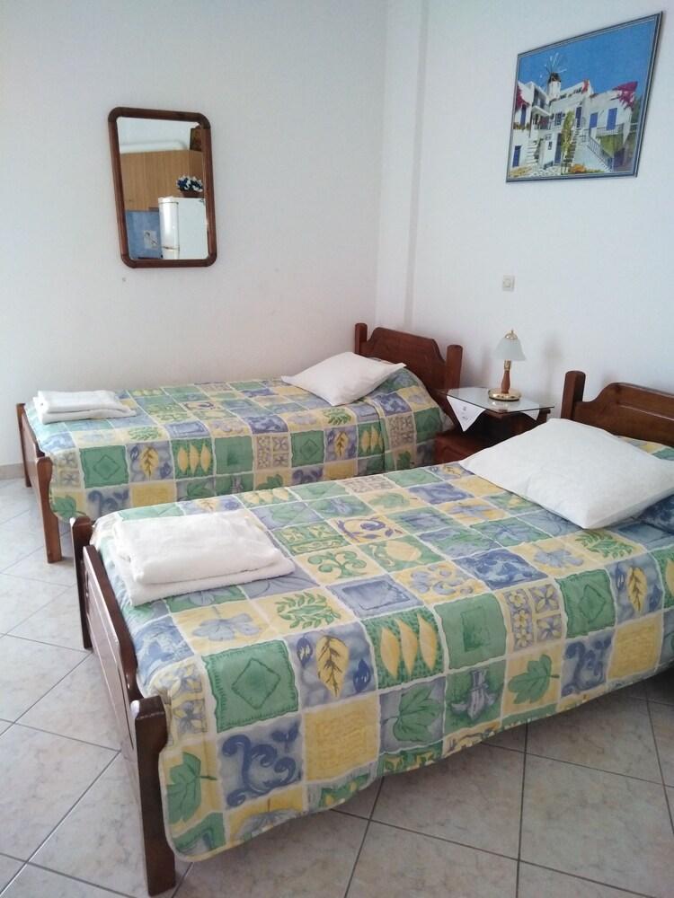 New Panorama Apartments (ELECTRIC CAR CHARGING STATION)