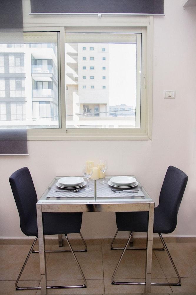 KAV Apartments -HaYarkon St. 30