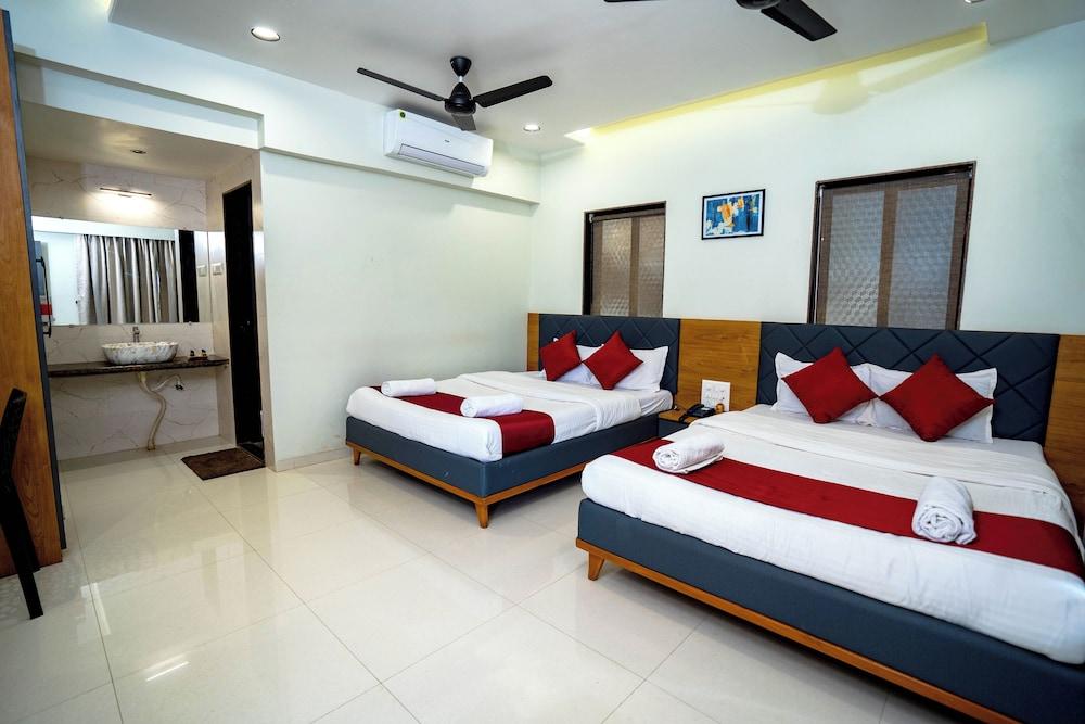 Lotus The Lake view Resort