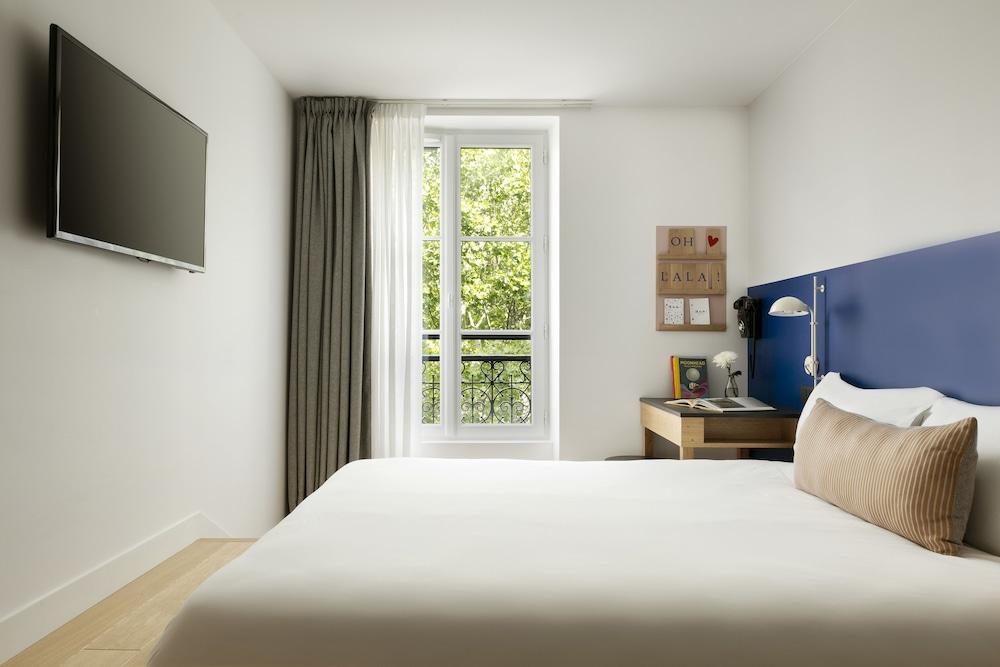 Oh La La! Hotel bar - Paris Bastille