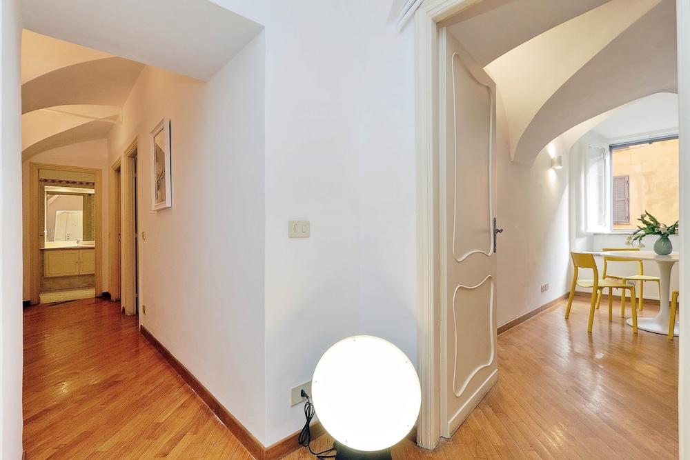 Clementina Charme - My Extra Home