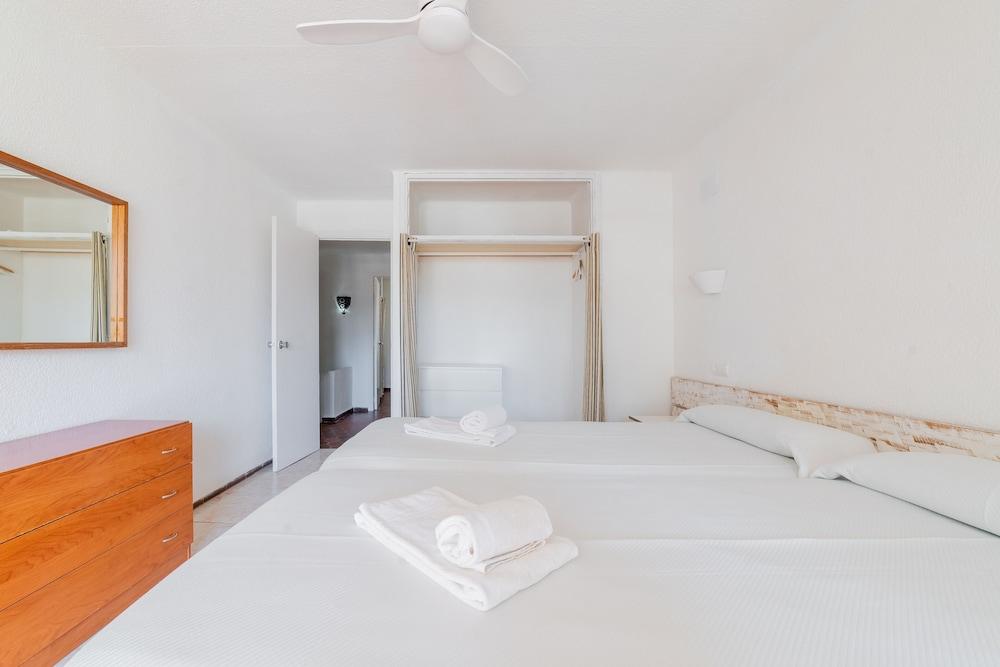 Atlas Apartments Ibiza