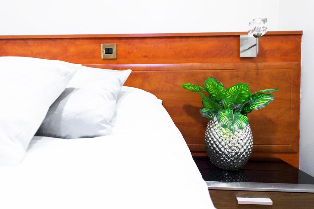 PML Apartments Gloucester Place