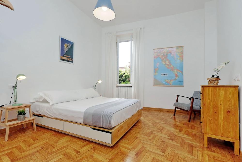 Traiano Charme - My Extra Home