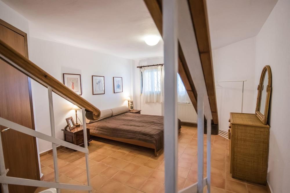 Calypso by halu! Sani Villas