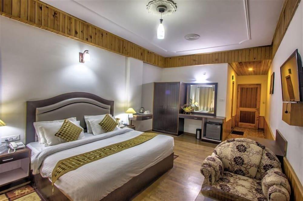 Manali Valley Resorts