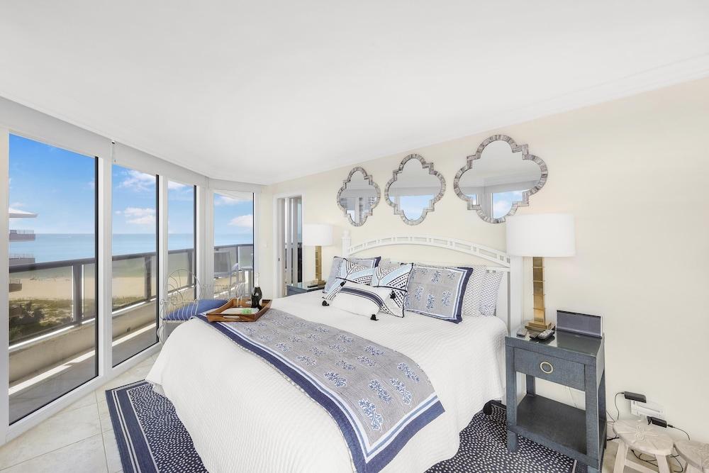 Cozy Beachfront Getaway With Pool and spa