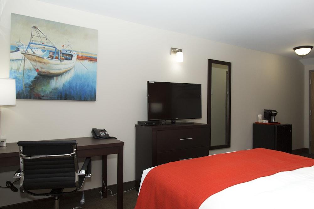 Hotel Robin Hood and Suites