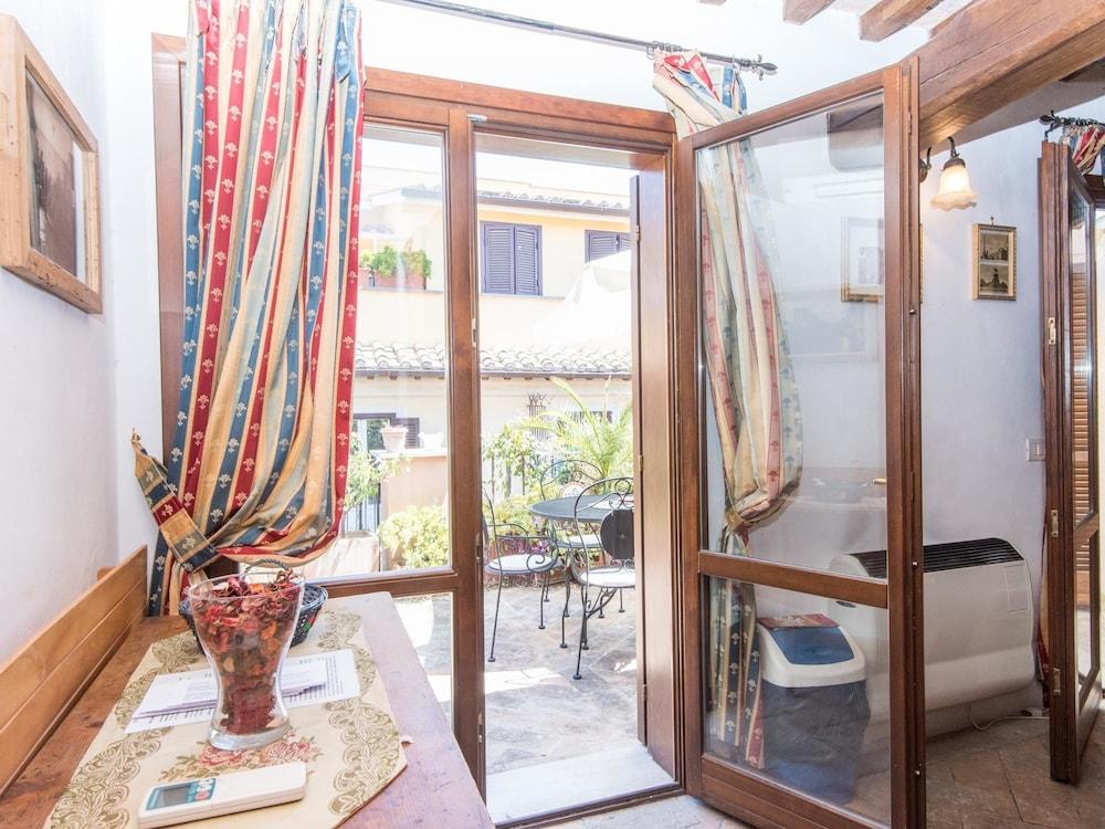 RSH Apartment Condotti Terrace