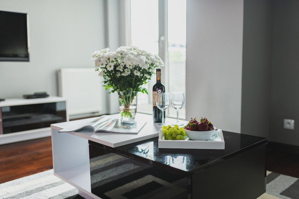 P&O Apartments Obozowa 2