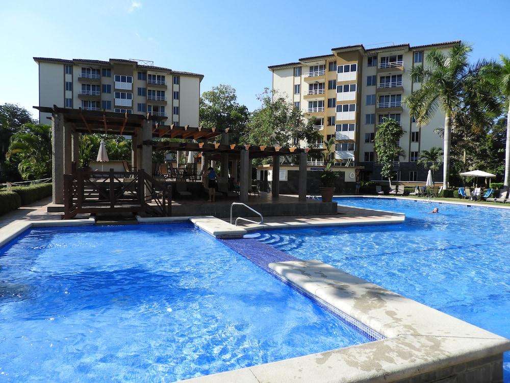 Costa Linda Apartment 102